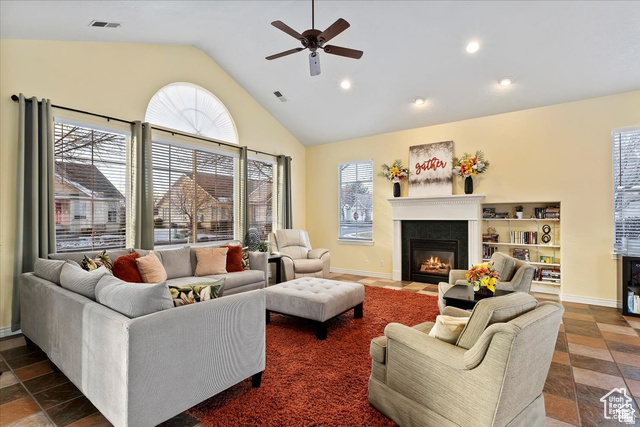 TITHING HILL - Residential