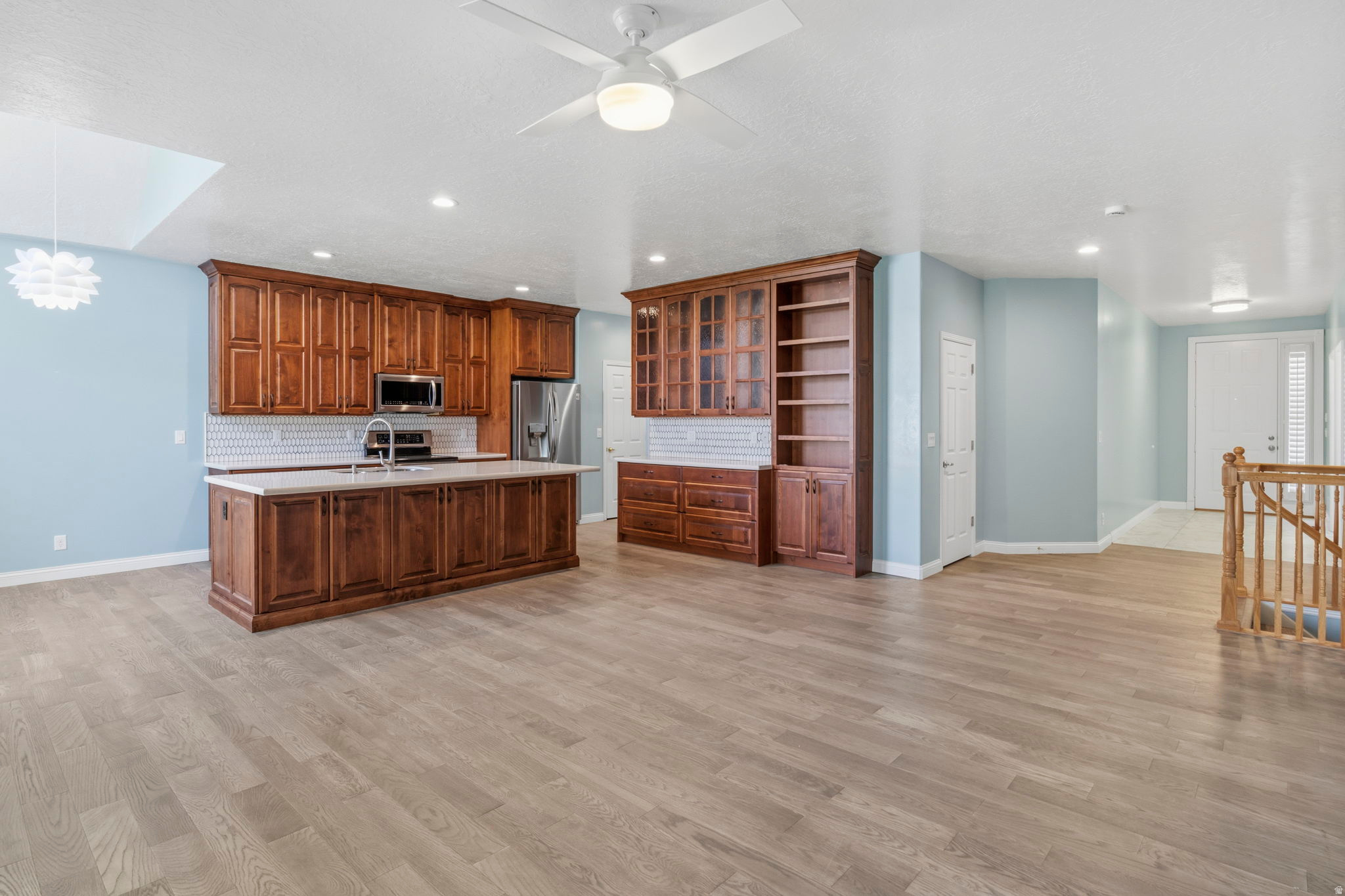 TITHING HILL - Residential