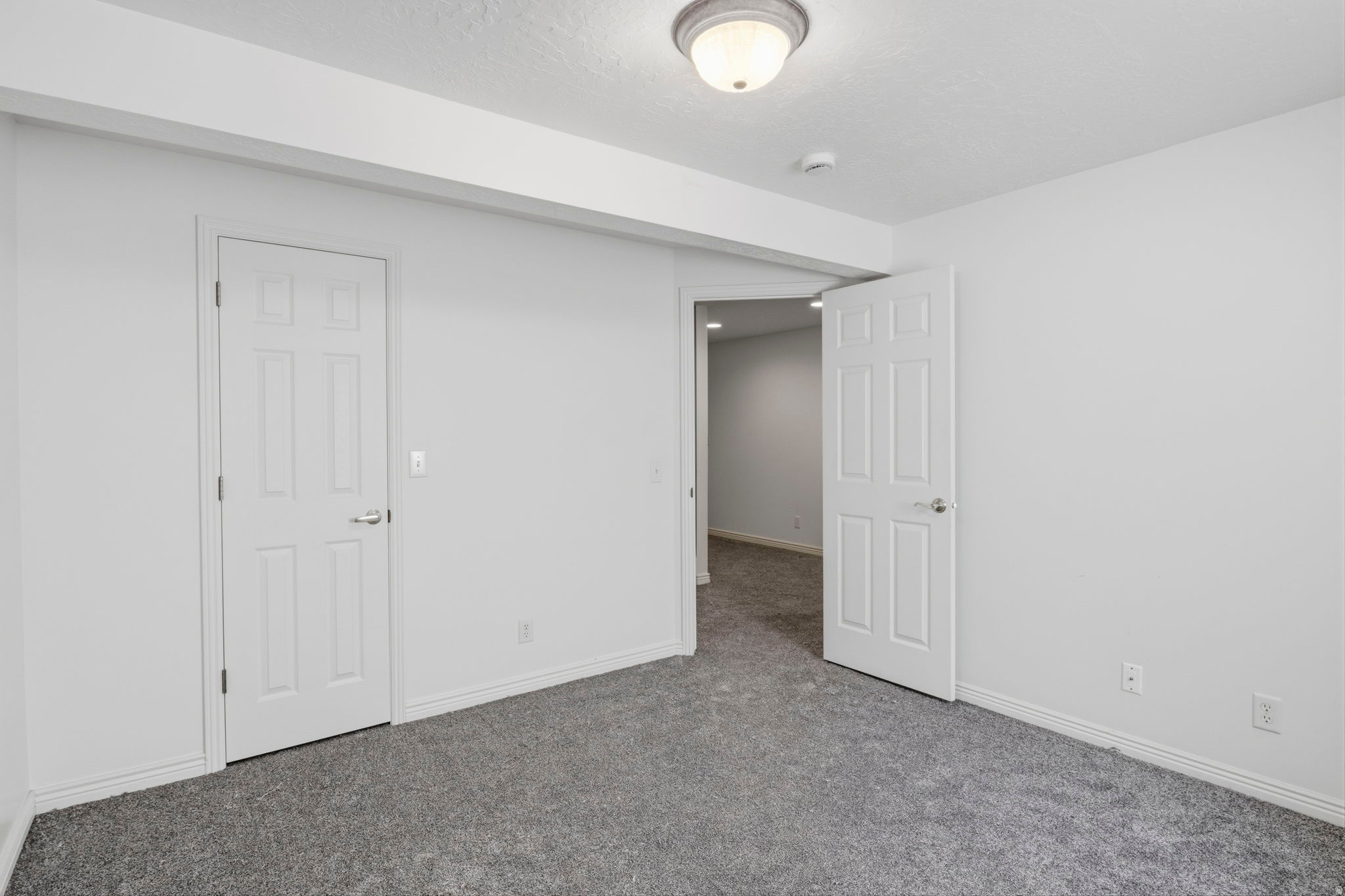 TITHING HILL - Residential
