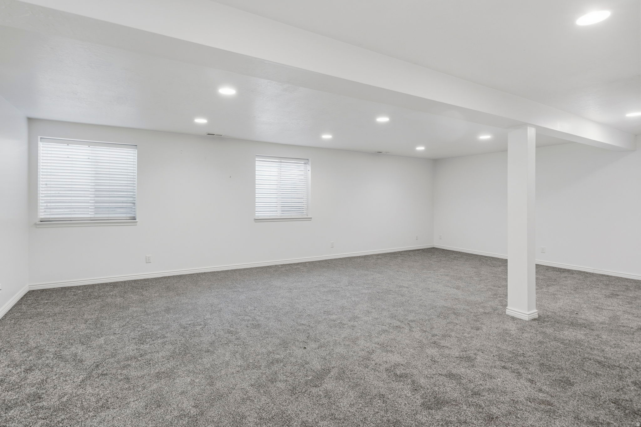 TITHING HILL - Residential