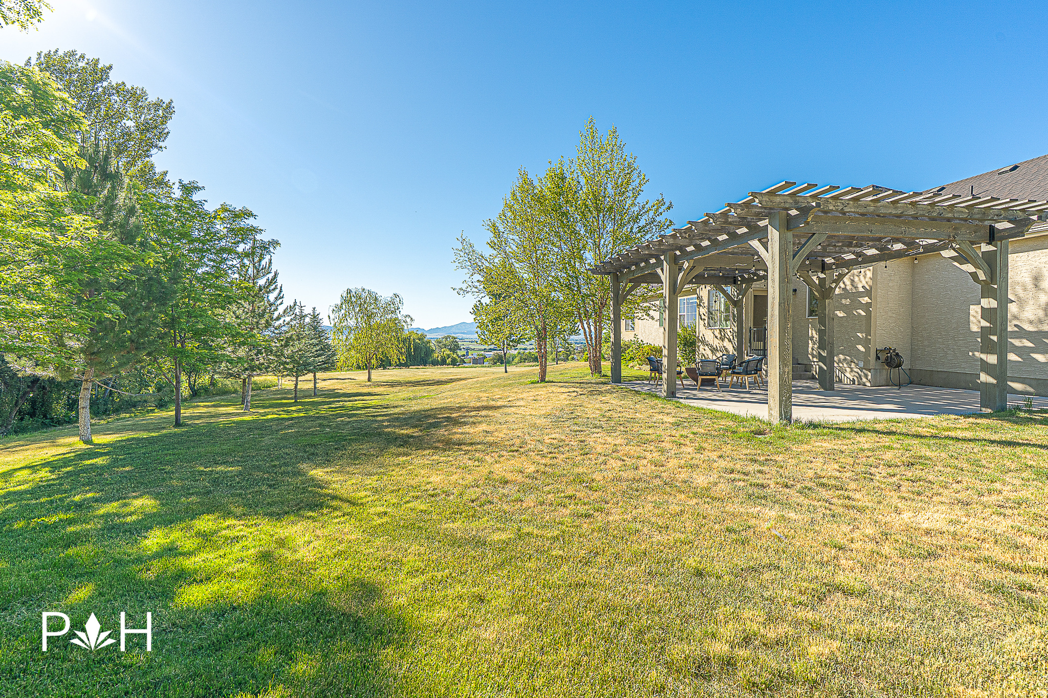 NEBO CREEK ESTATES - Residential