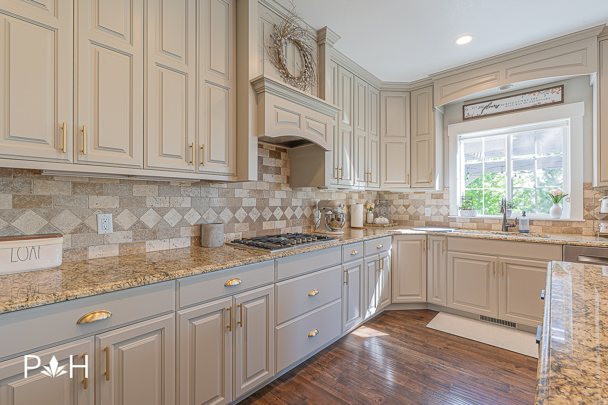 NEBO CREEK ESTATES - Residential