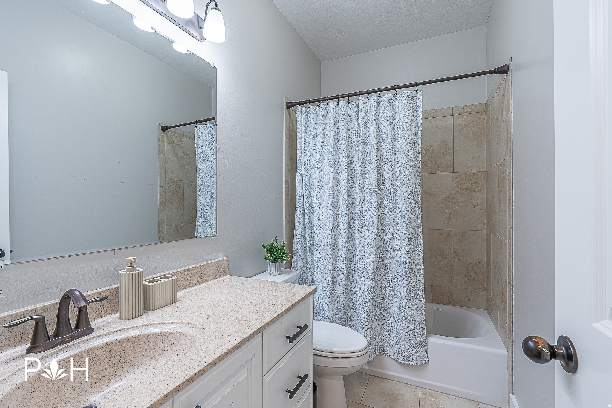 NEBO CREEK ESTATES - Residential