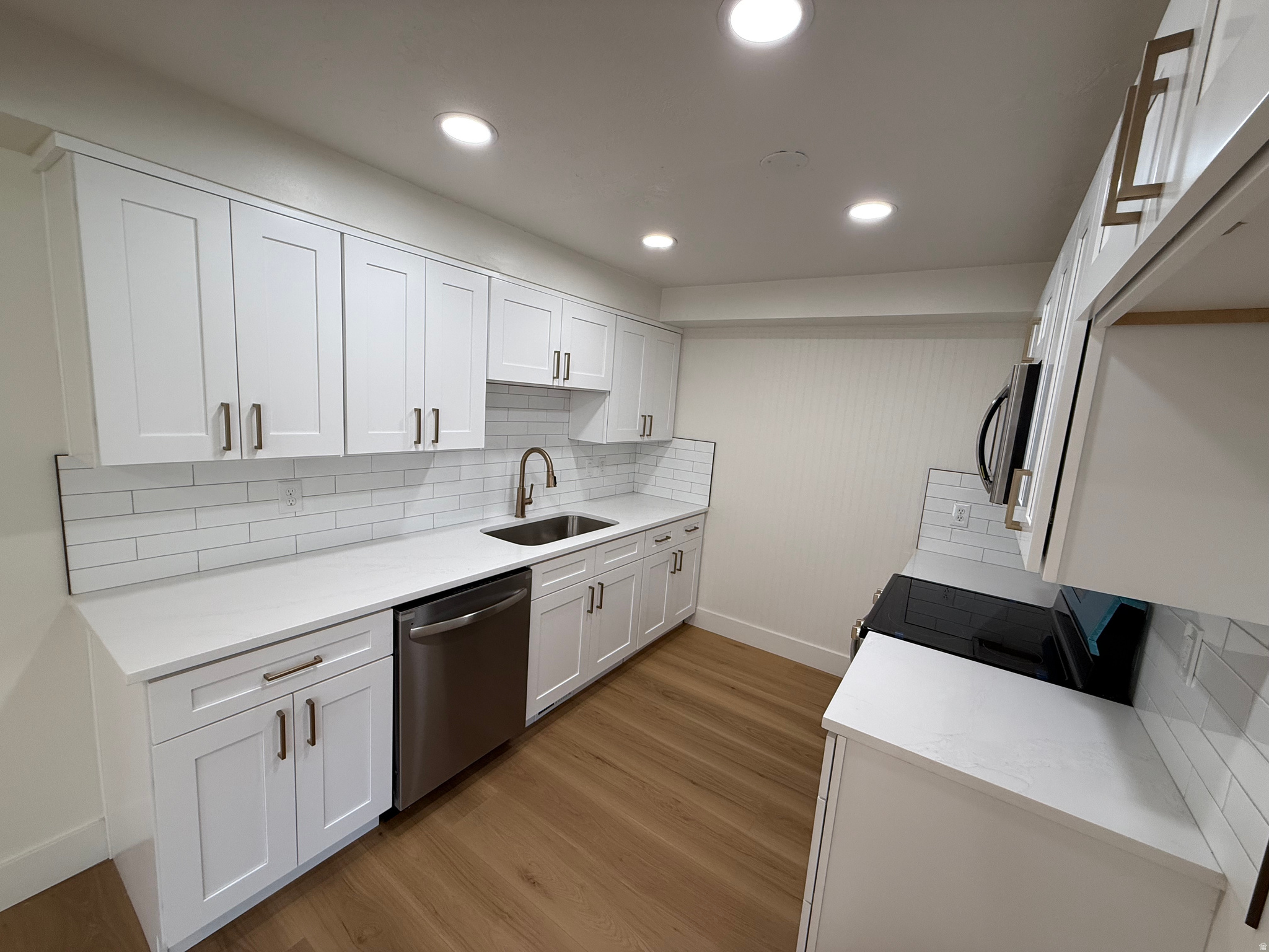 SOMERSET PLACE - Residential