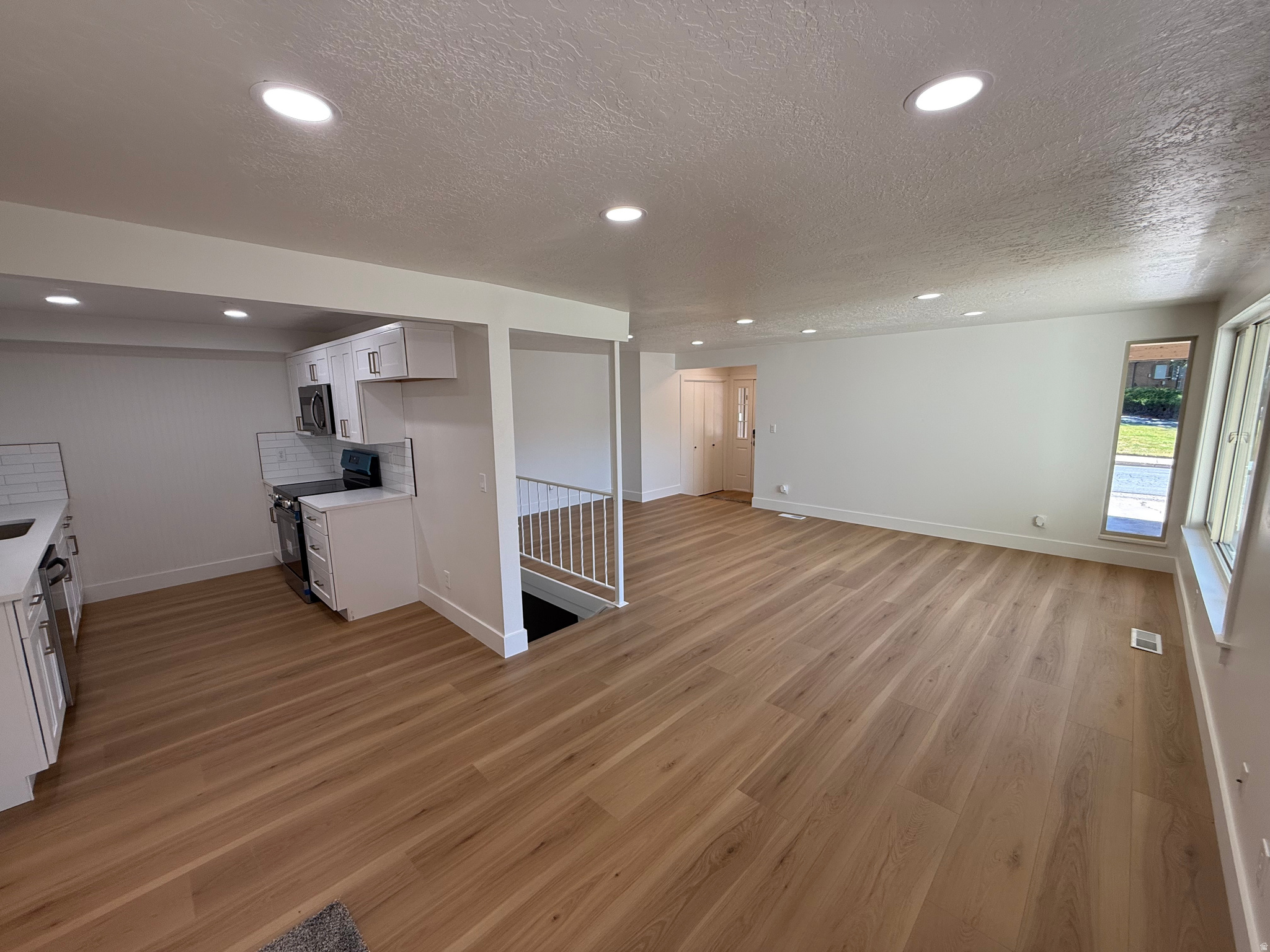 SOMERSET PLACE - Residential