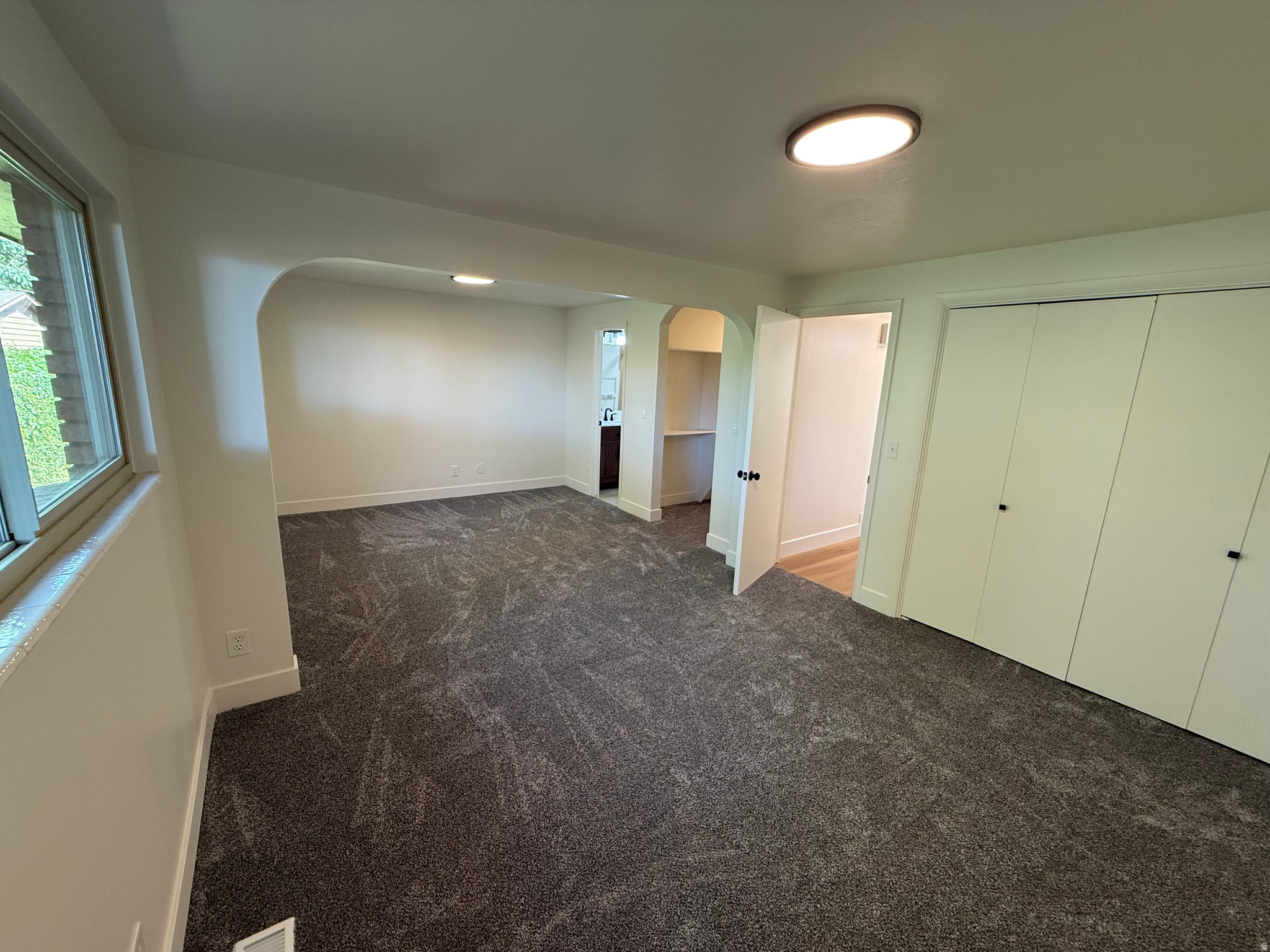 SOMERSET PLACE - Residential