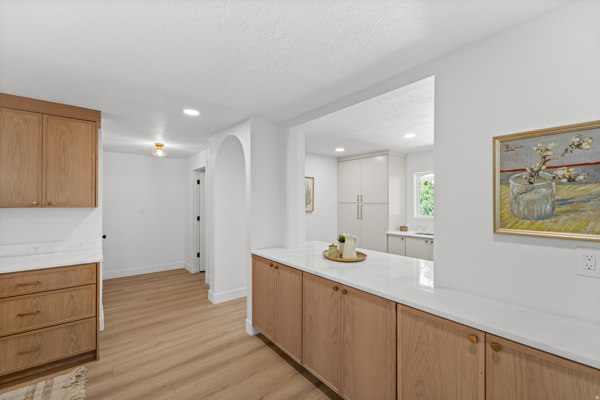 LINDEN CIRCLE - Residential