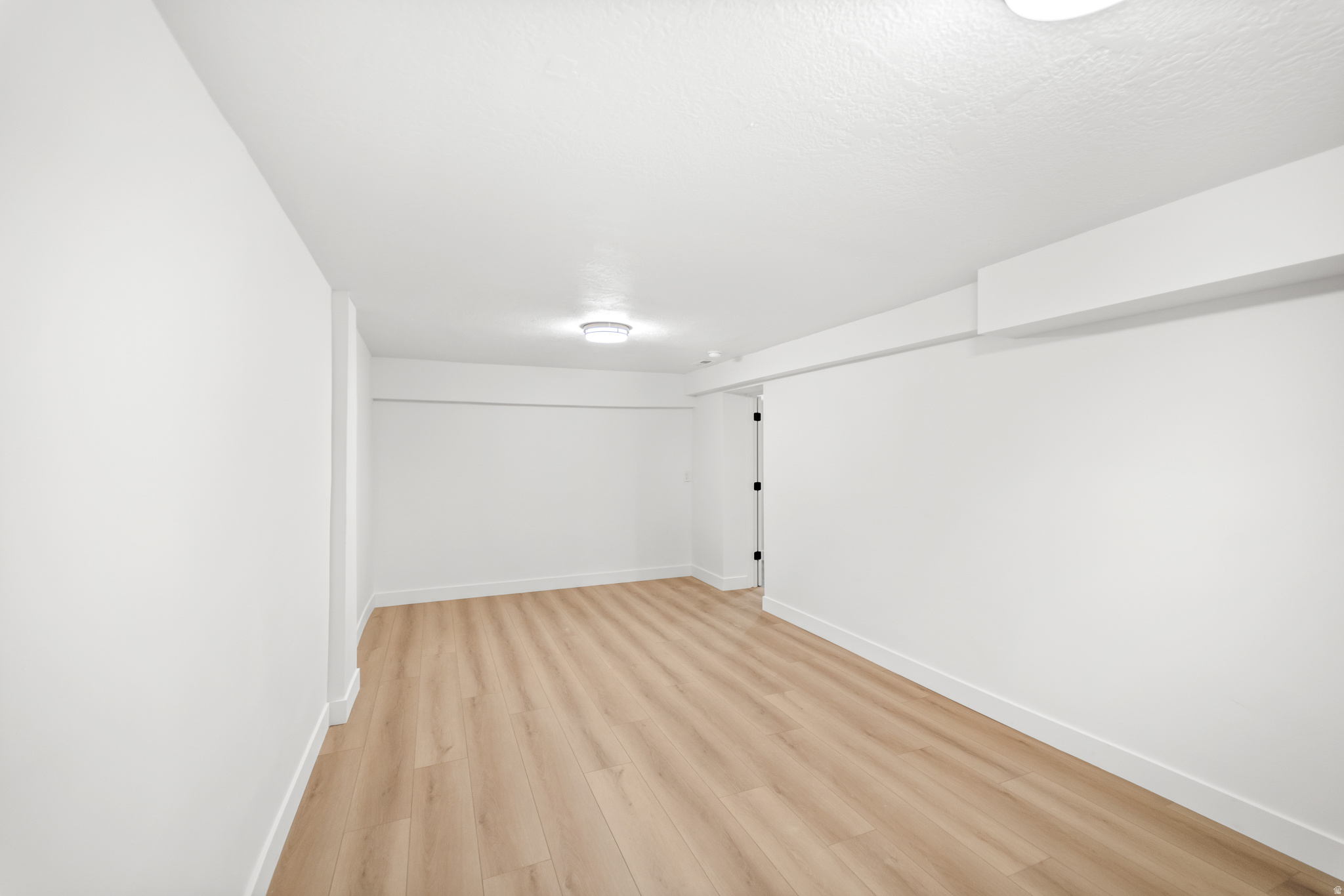 LINDEN CIRCLE - Residential