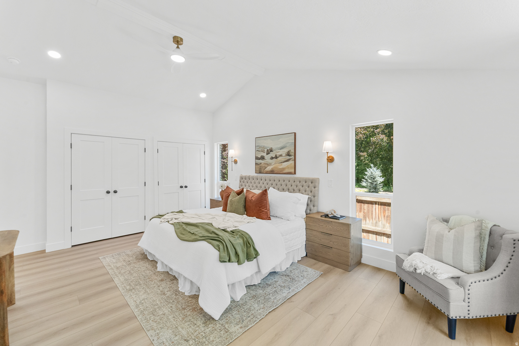 LINDEN CIRCLE - Residential