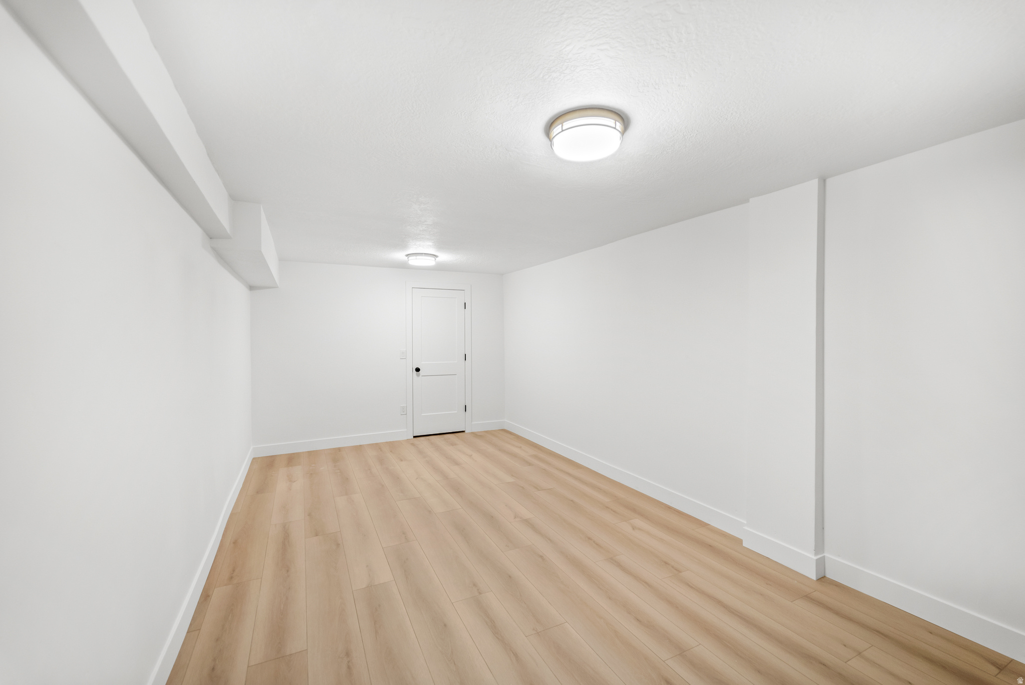 LINDEN CIRCLE - Residential