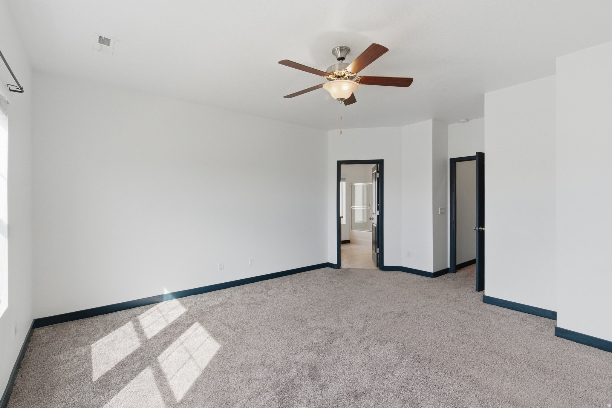 HOLBROOK FARMS - Residential