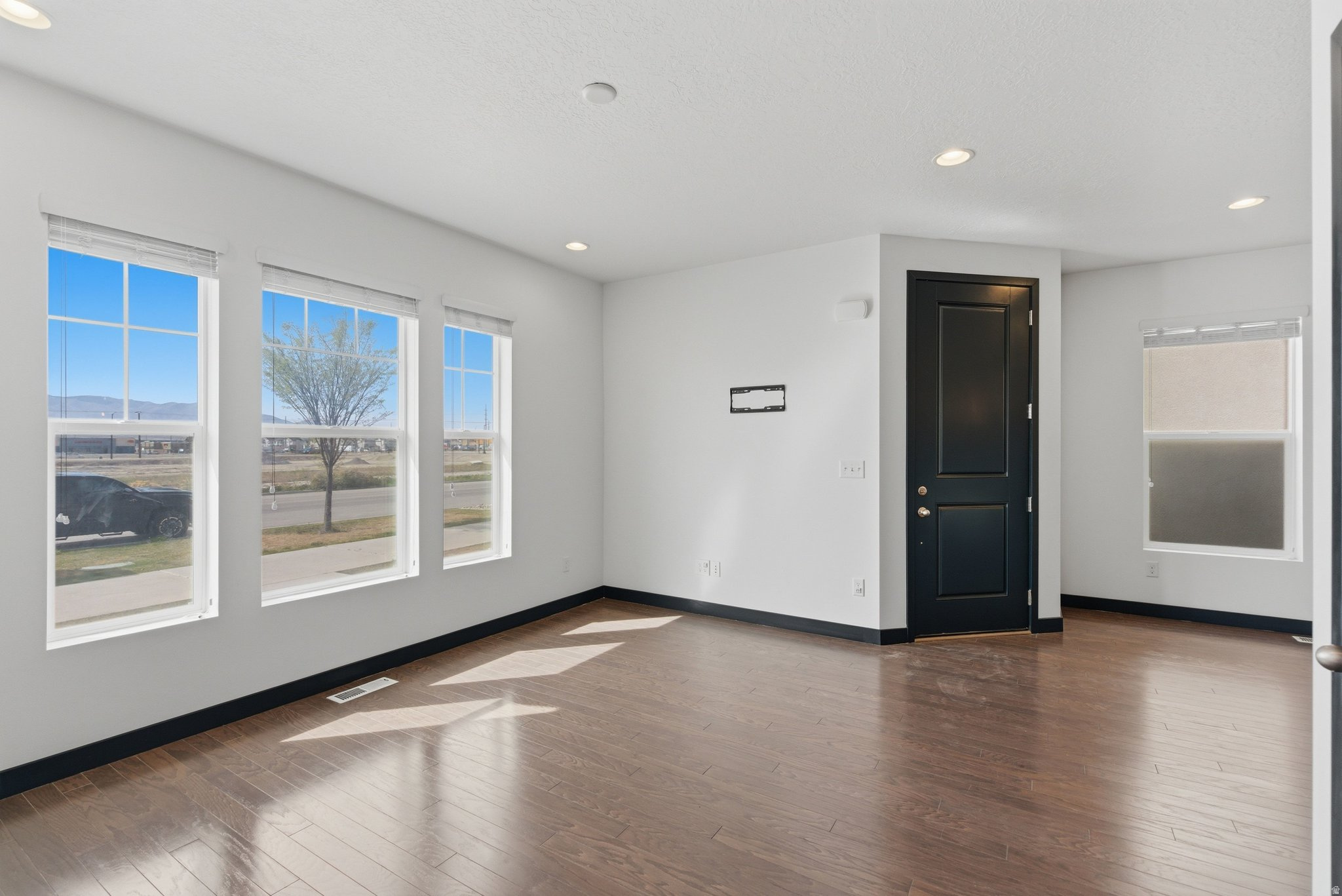 HOLBROOK FARMS - Residential