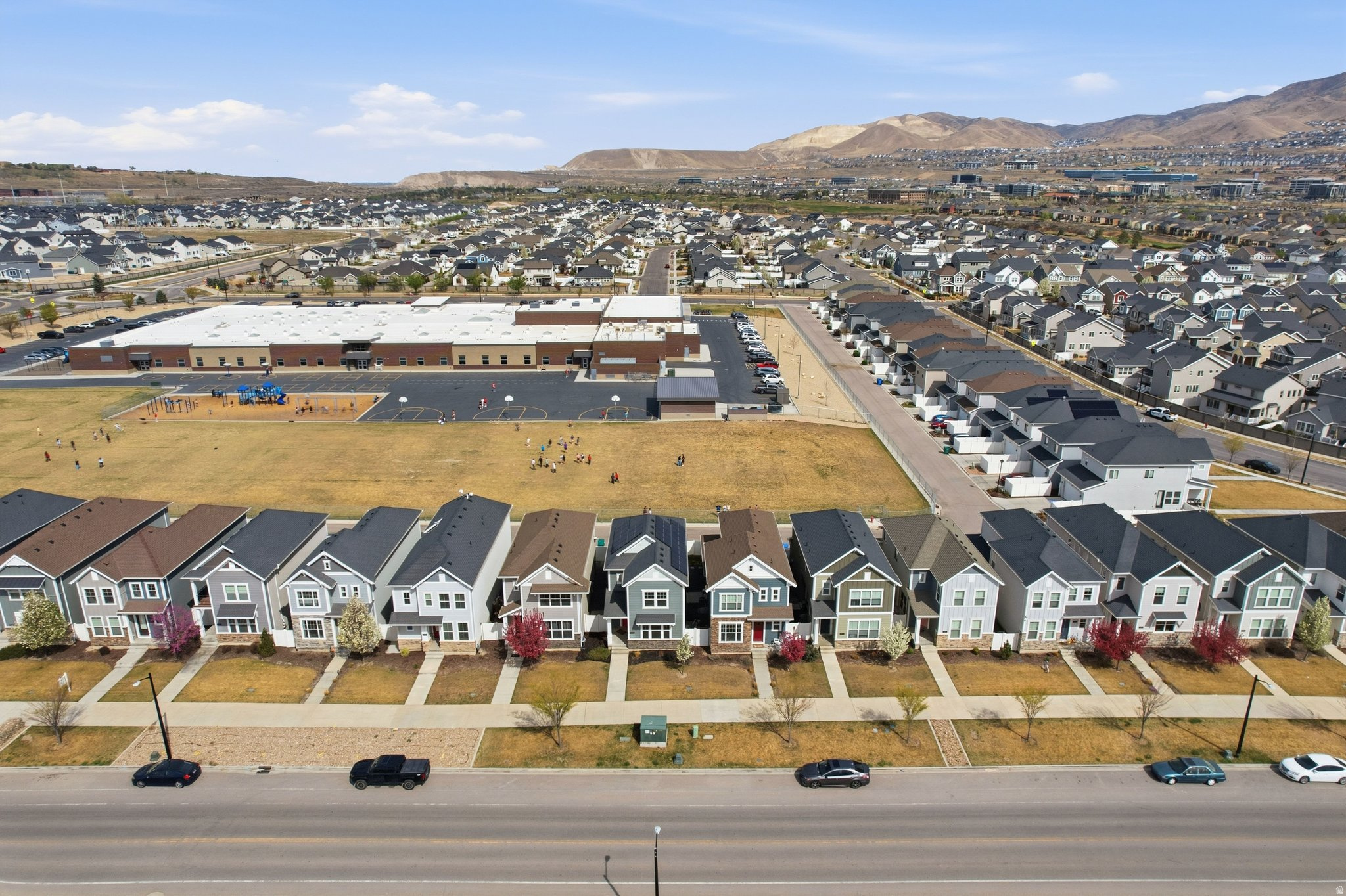 HOLBROOK FARMS - Residential