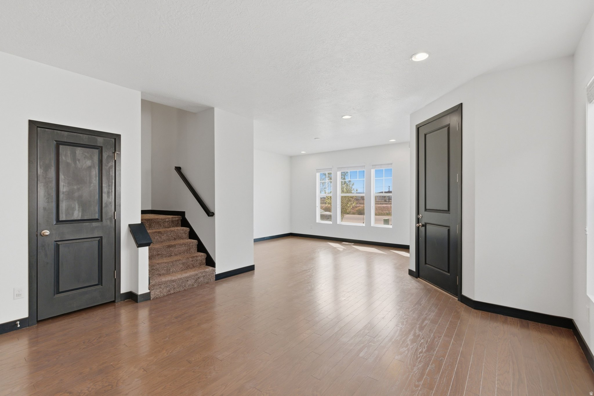 HOLBROOK FARMS - Residential