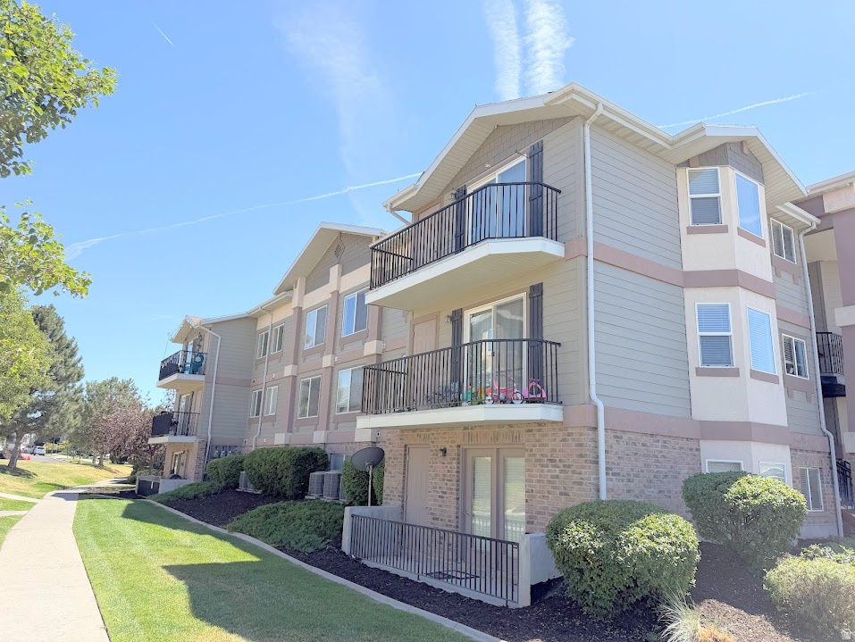 Top Floor with tall vaulted ceilings. Amazing Mountain Views off the Large Deck. SOO much storage.  HUGE Master Walk in Closet. Fridge, TV, Washer & Dryer are Included. HOA has a Club house, Gym, Party Room, pool table, 2 pools, hot tub, play ground, and basketball court. 1 Carport Assigned to this unit. Outdoor enthusiasts will appreciate being so close to Big and Little Cottonwood Canyons for incredible hiking, skiing, and adventure all year long. Plus near the freeway & Trax Station.