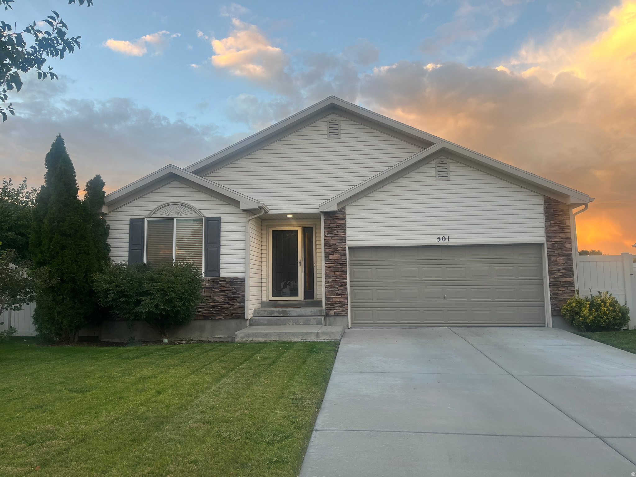 COPPER CANYON - Residential