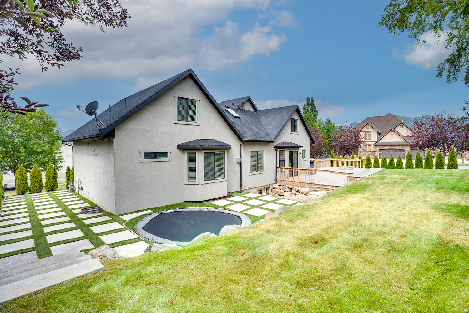COVE AT VALLEY HILLS - Residential