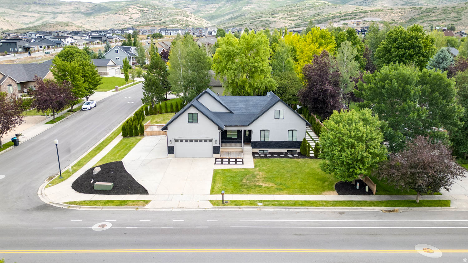 COVE AT VALLEY HILLS - Residential