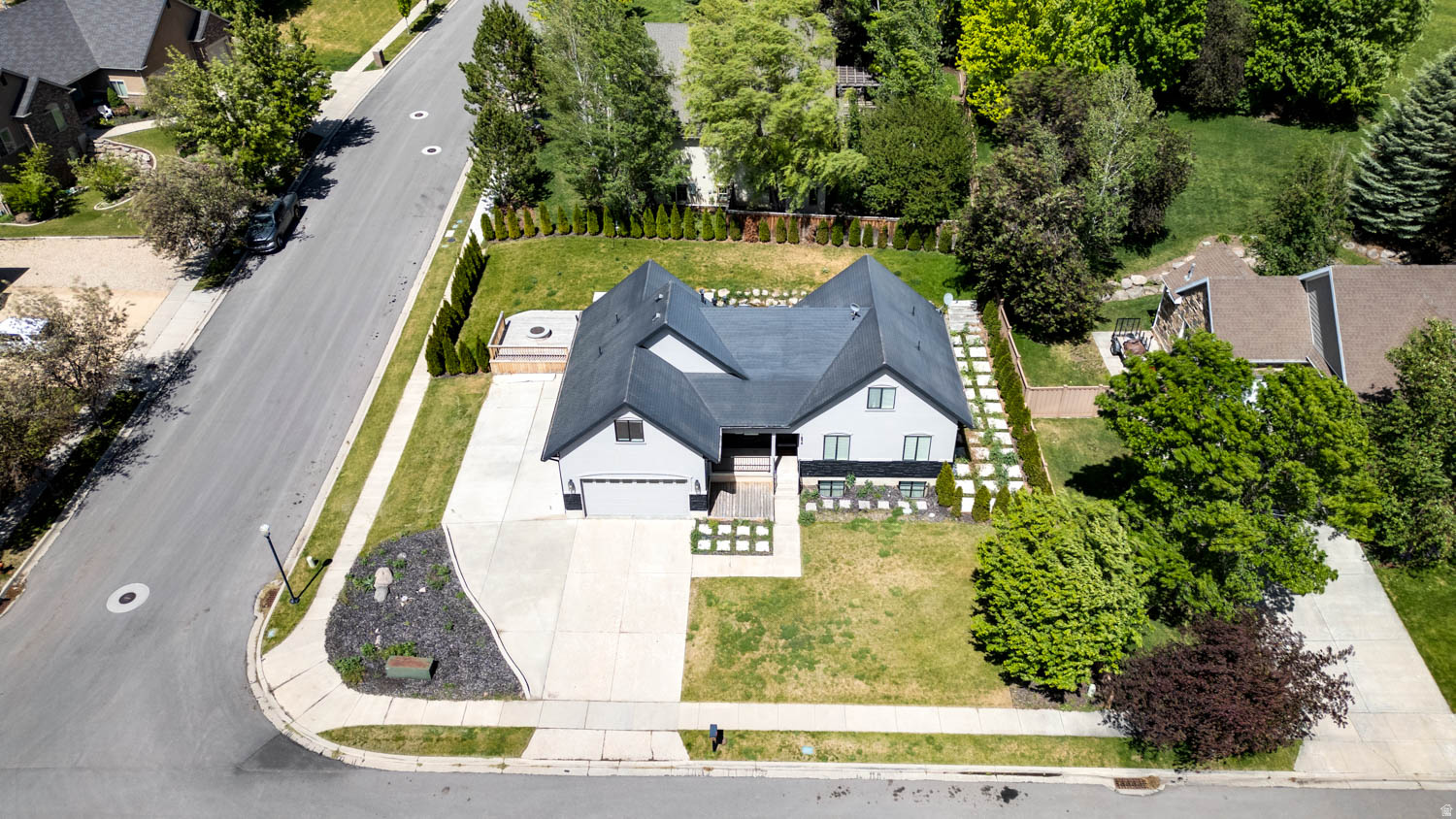 COVE AT VALLEY HILLS - Residential