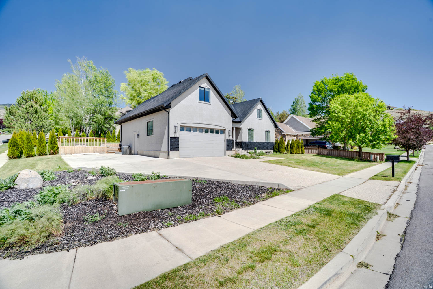 COVE AT VALLEY HILLS - Residential