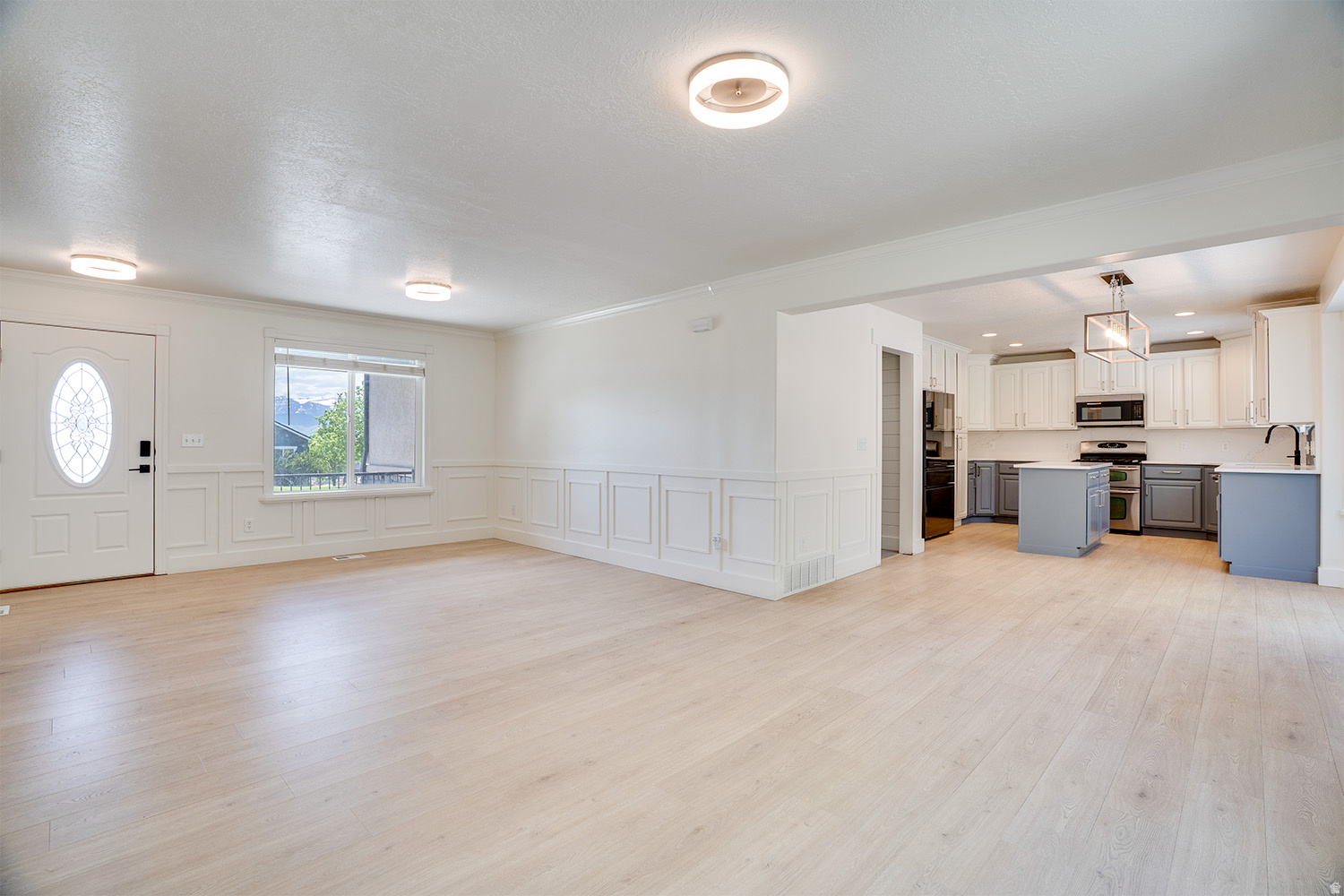 COVE AT VALLEY HILLS - Residential