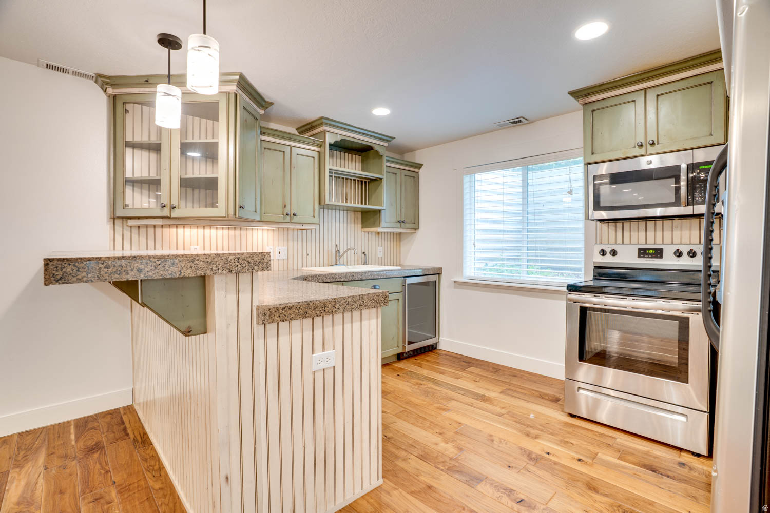 COVE AT VALLEY HILLS - Residential