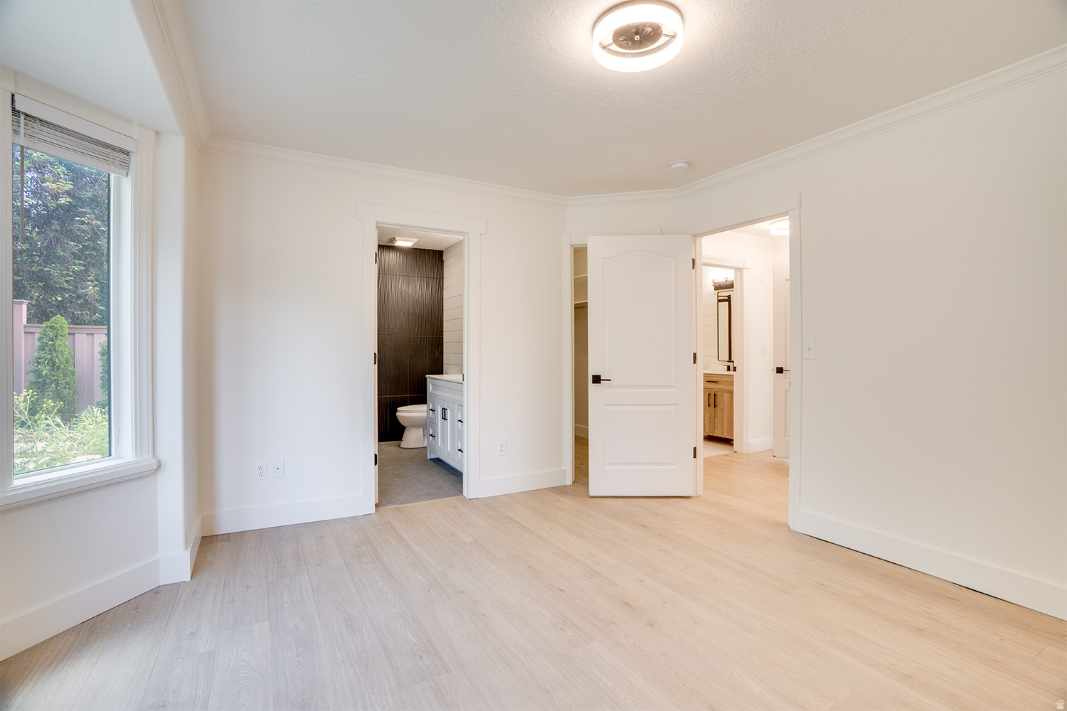 COVE AT VALLEY HILLS - Residential