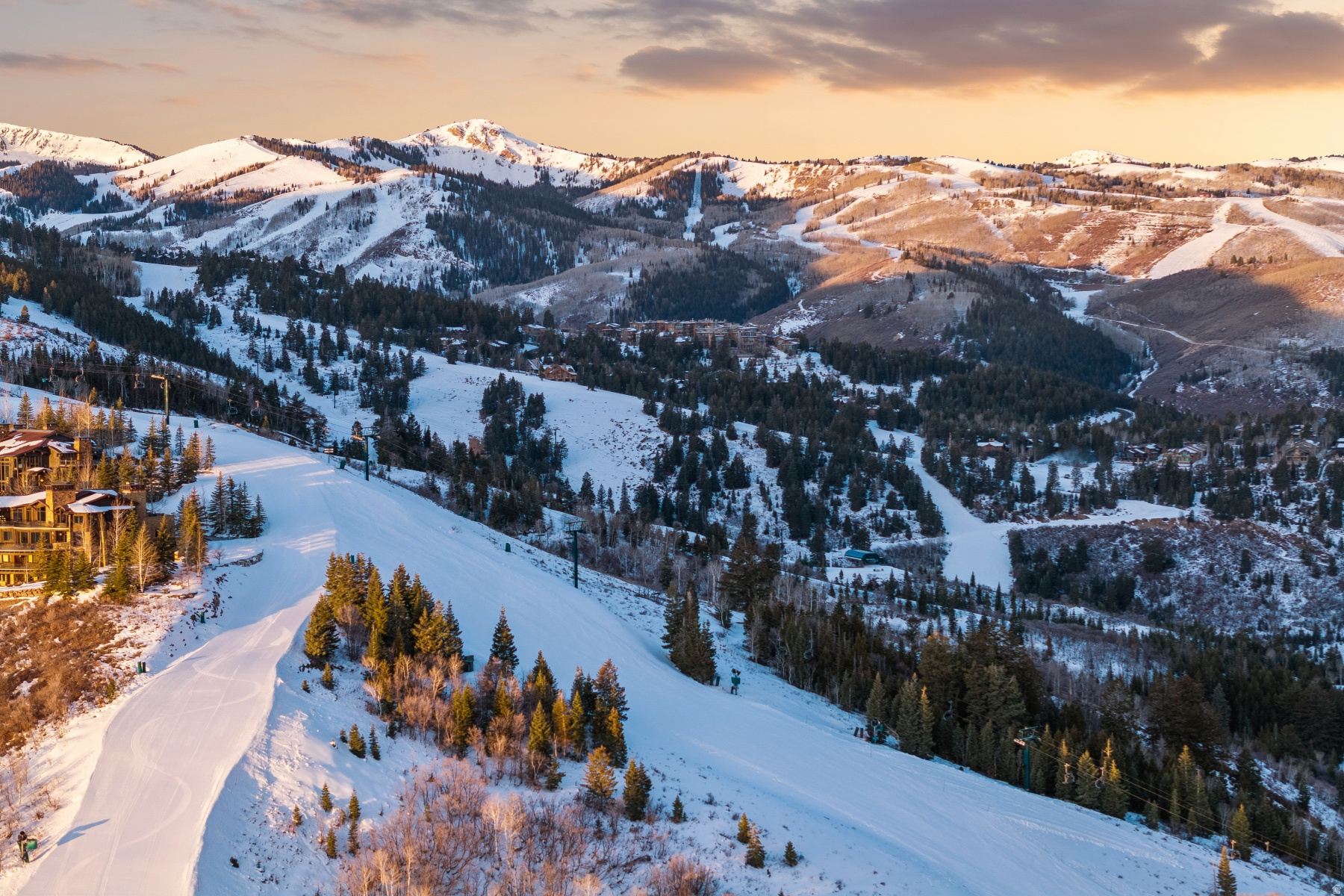 DEER CREST ESTATES - Land