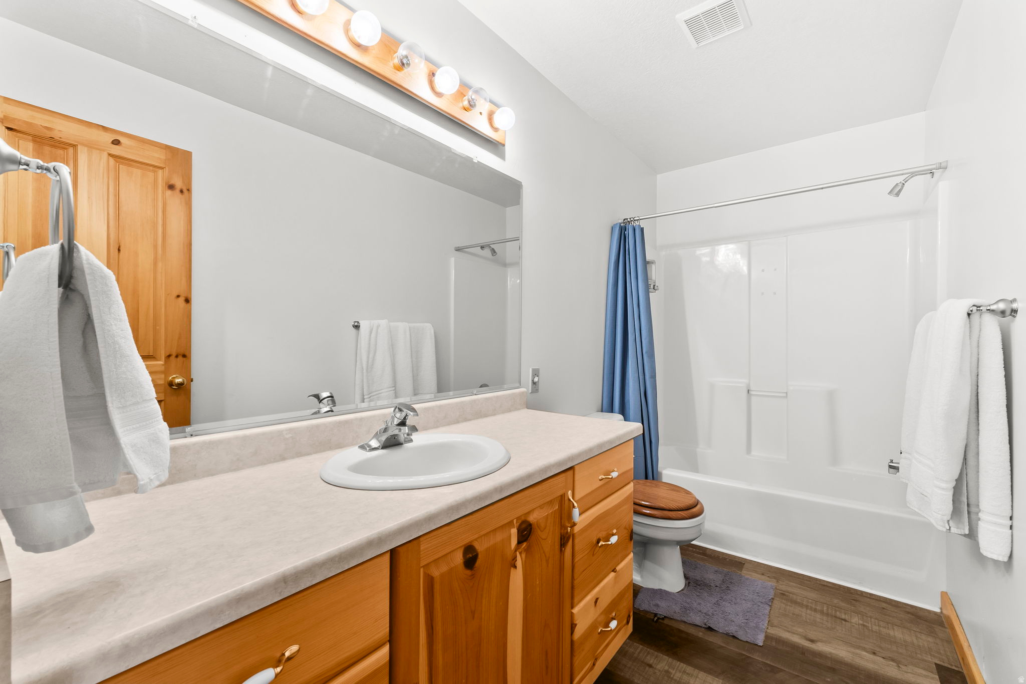 BUTTERCUP ESTATES - Residential