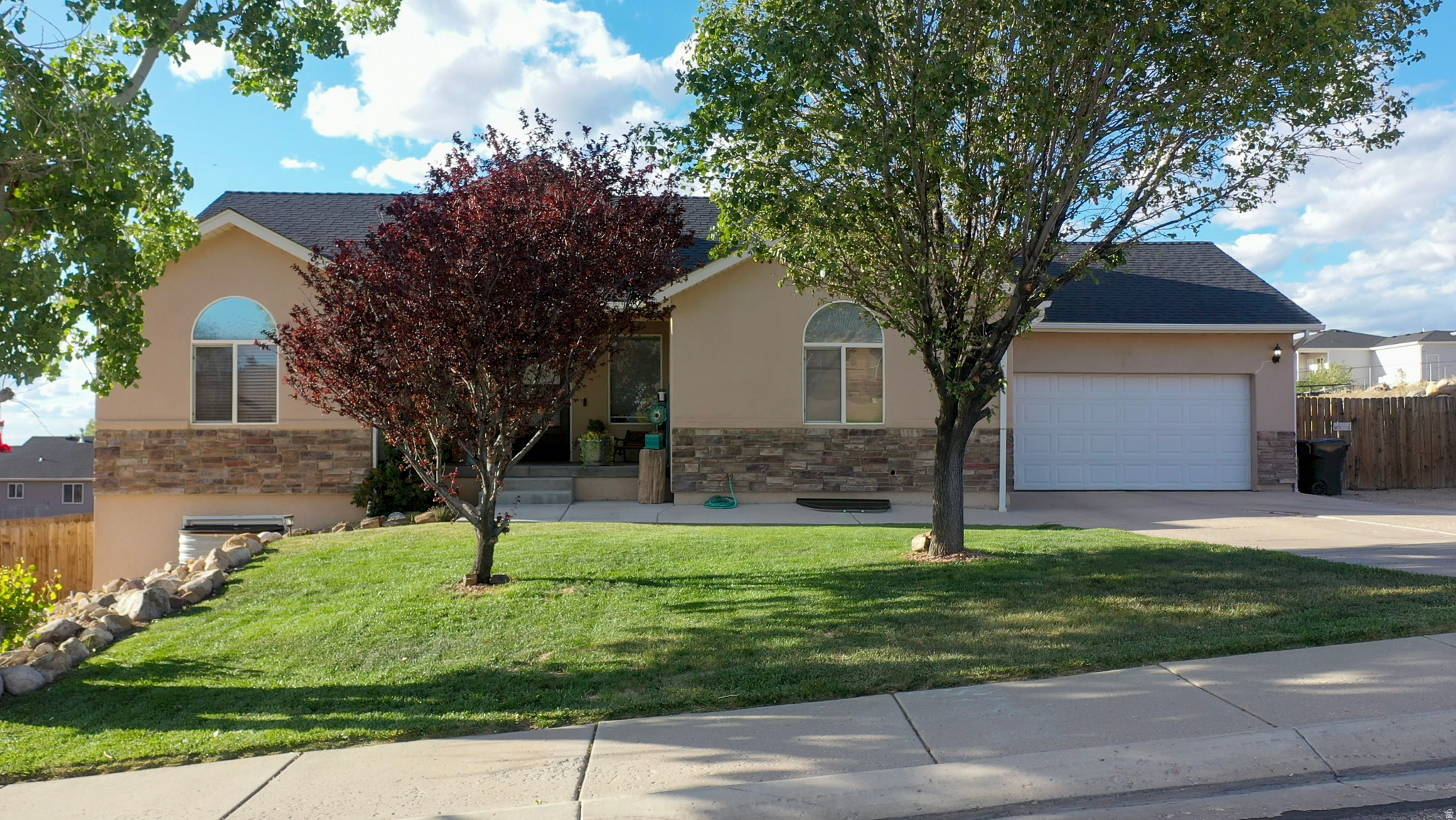 SADDLEBACK VIEWS SUBDIVISION - Residential