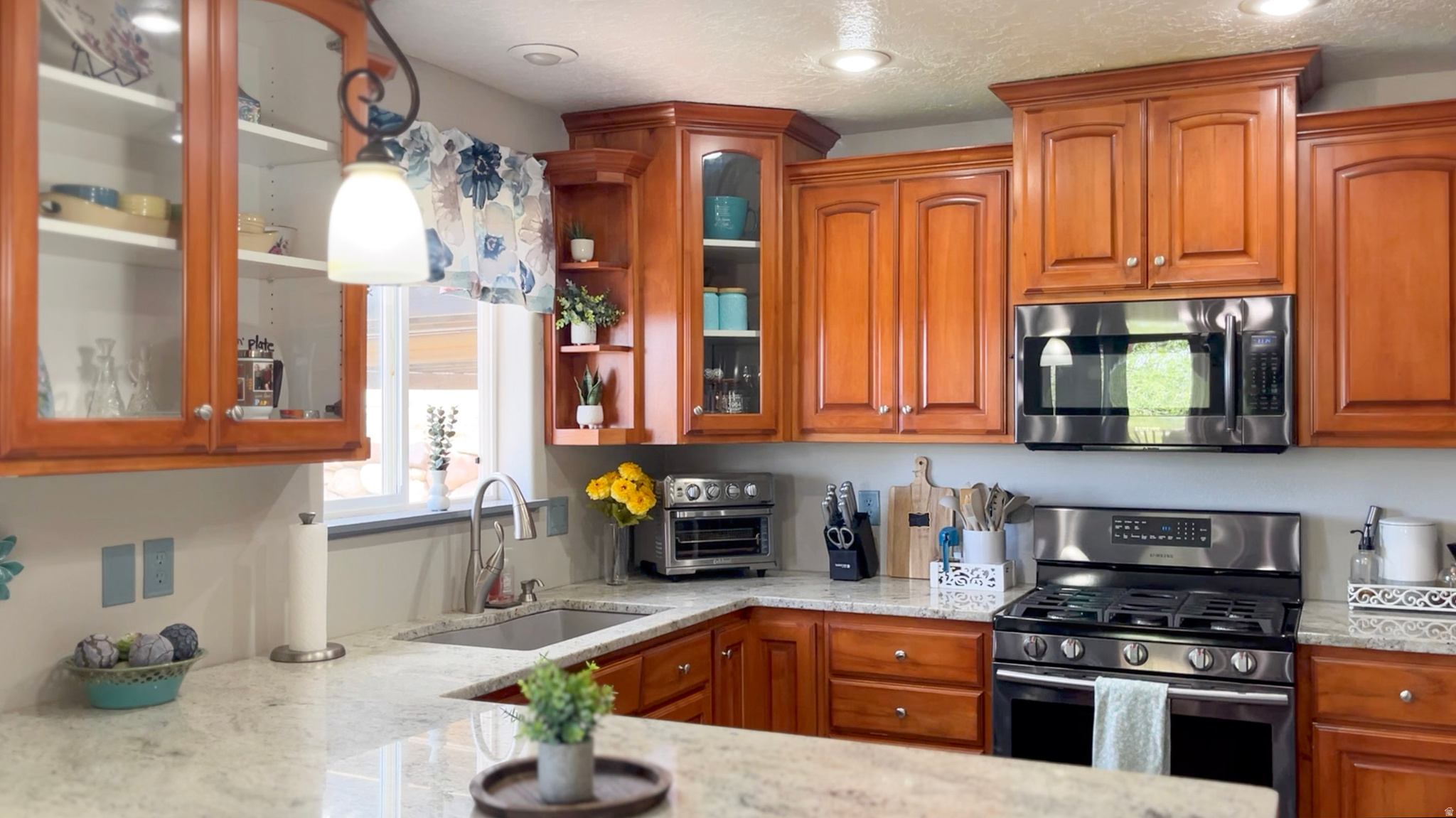SADDLEBACK VIEWS SUBDIVISION - Residential