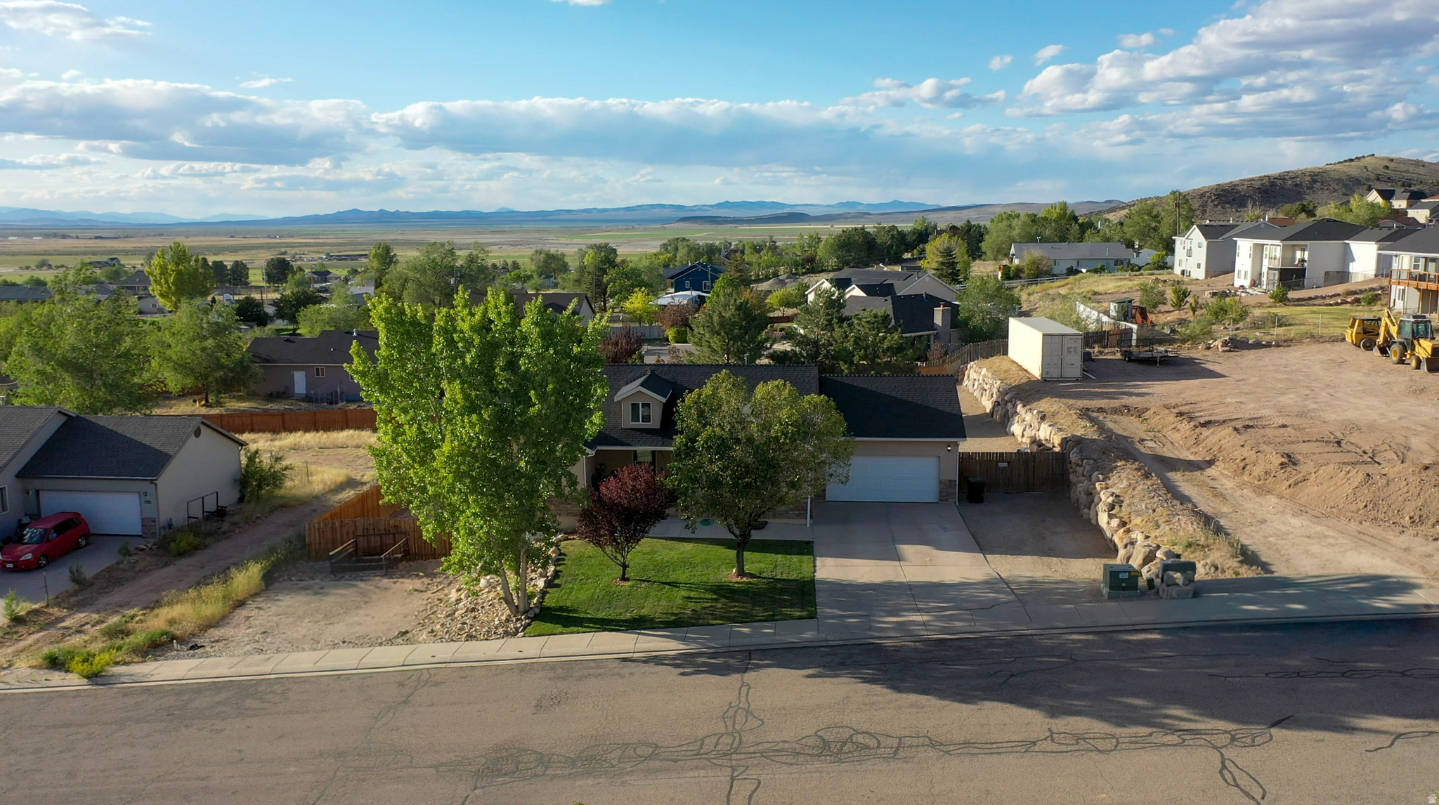 SADDLEBACK VIEWS SUBDIVISION - Residential
