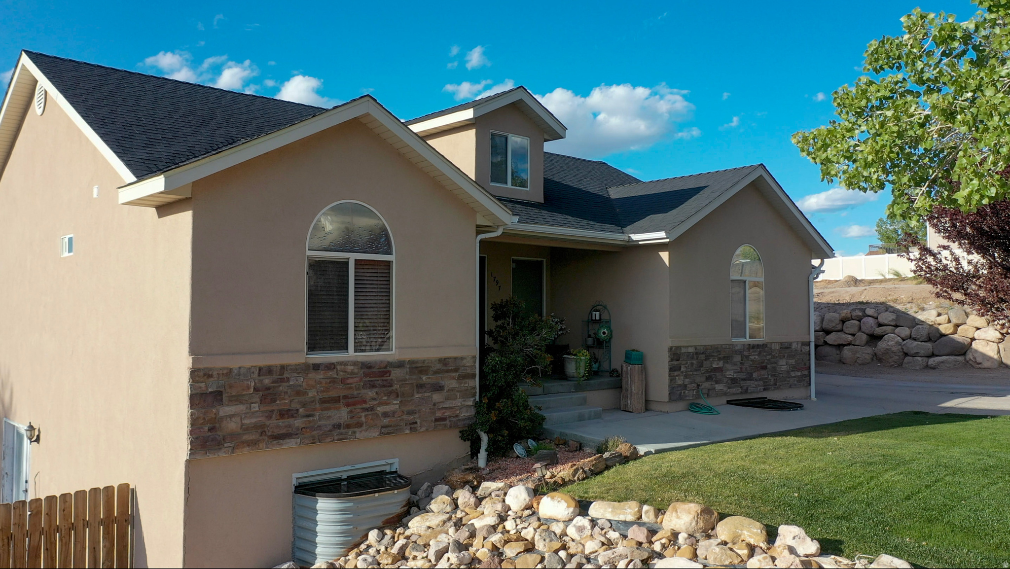 SADDLEBACK VIEWS SUBDIVISION - Residential