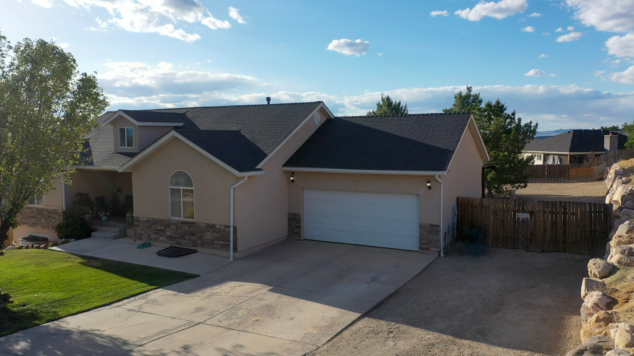 SADDLEBACK VIEWS SUBDIVISION - Residential