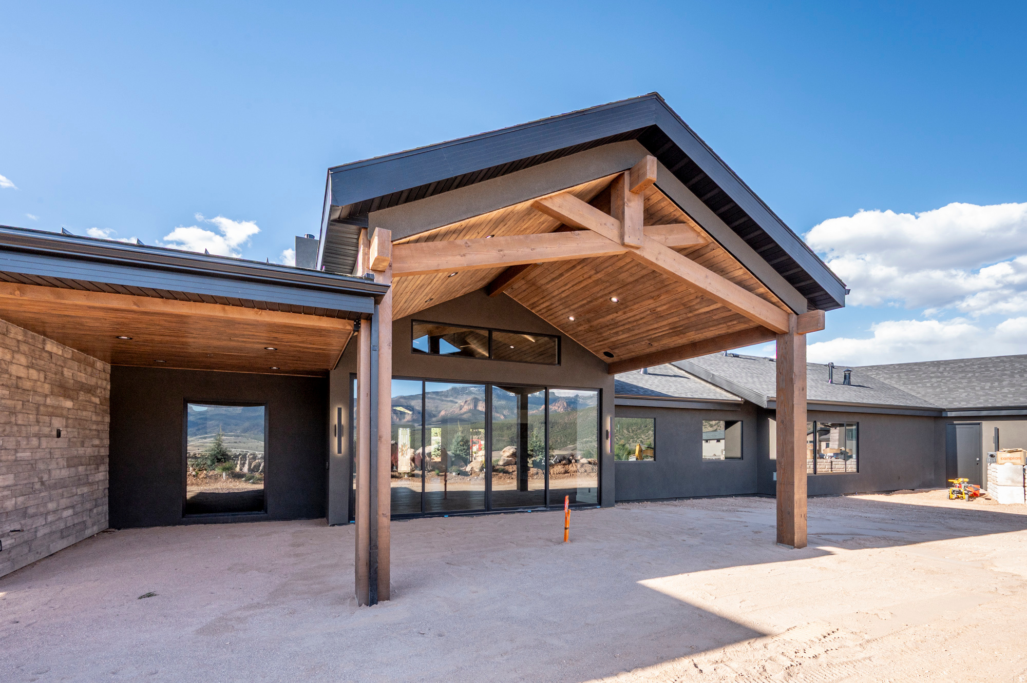 EAGLE RIDGE AT SOUTH MOUNTAIN - Residential