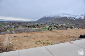 BENCH - Land