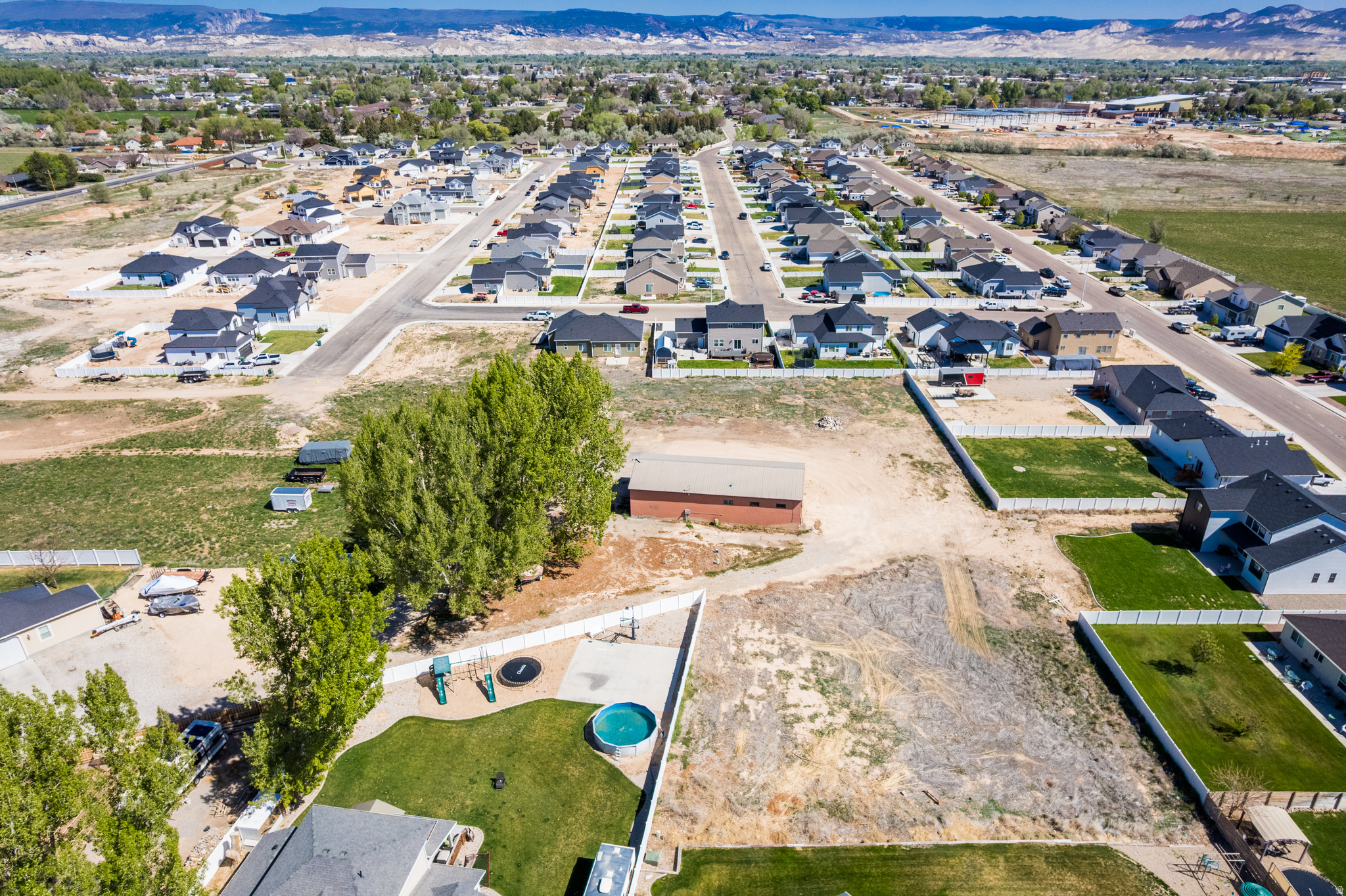 ASHLEY ESTATES - Land