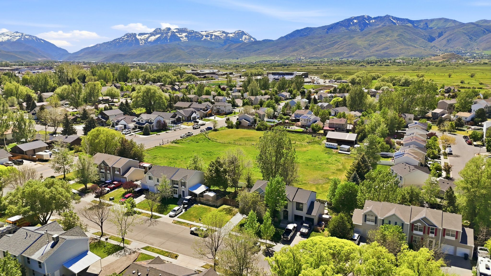 MUIRFIELD - Residential
