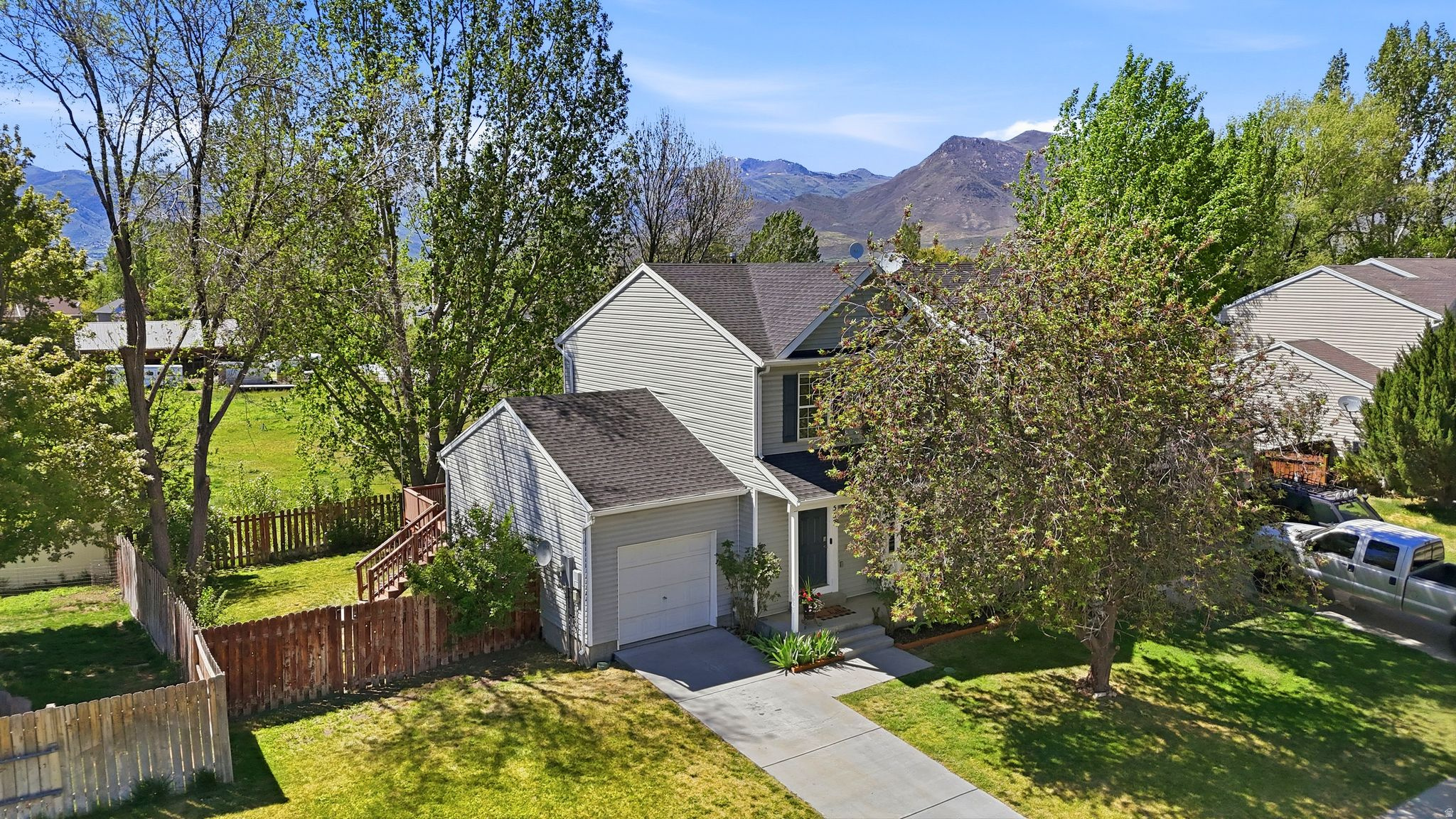MUIRFIELD - Residential