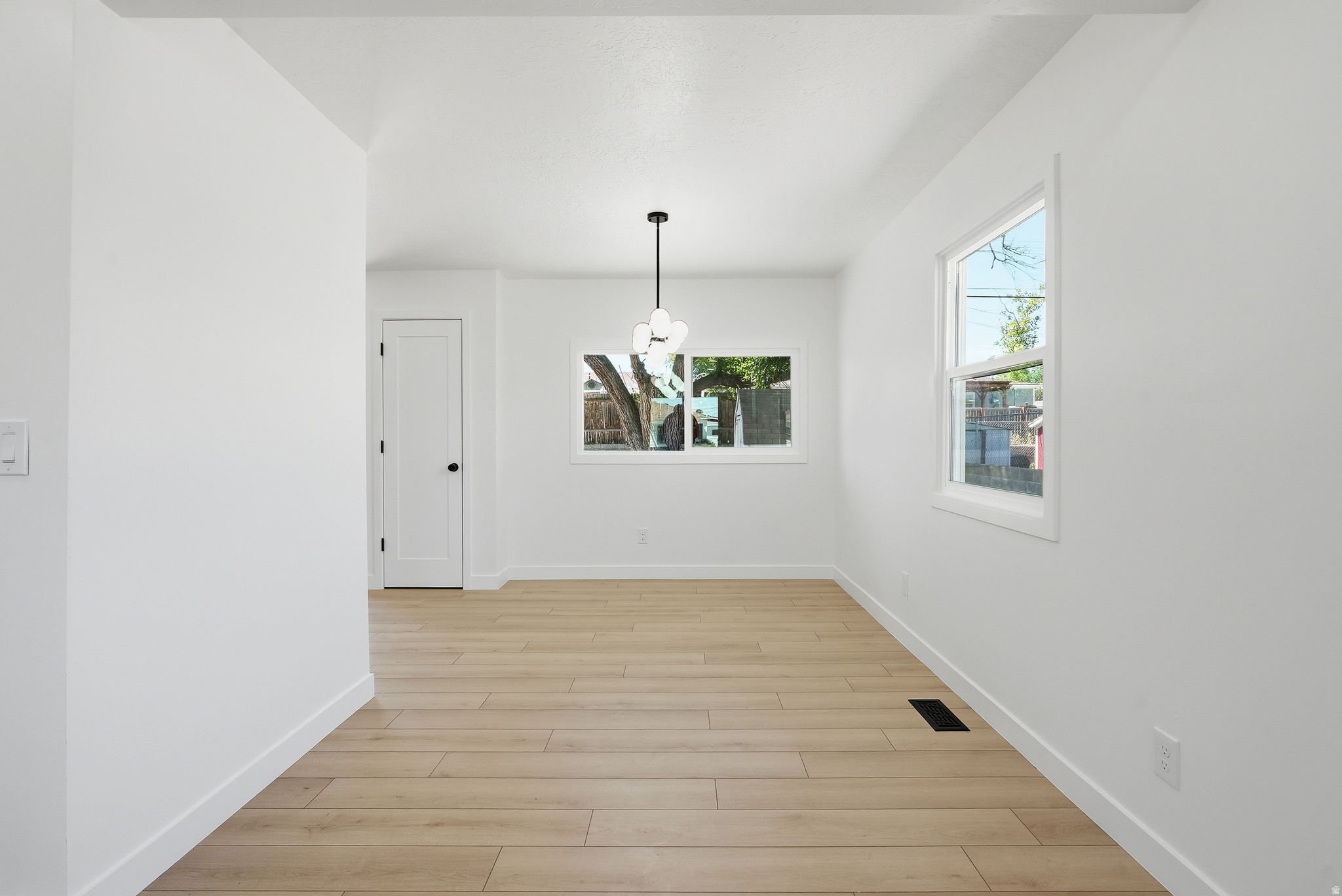 HOFFMAN HEIGHTS - Residential