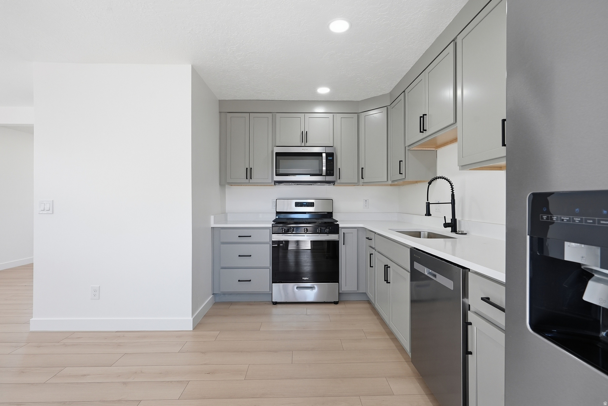 HOFFMAN HEIGHTS - Residential
