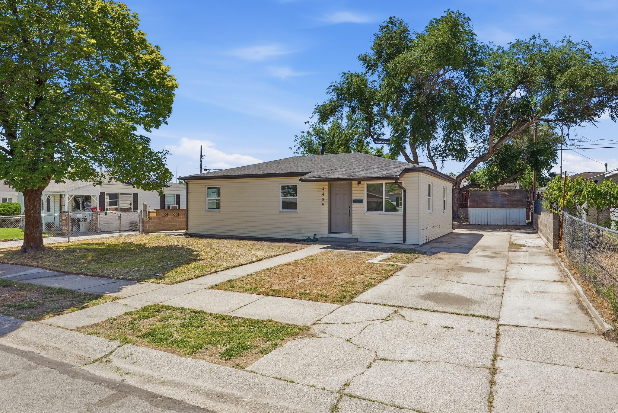 HOFFMAN HEIGHTS - Residential