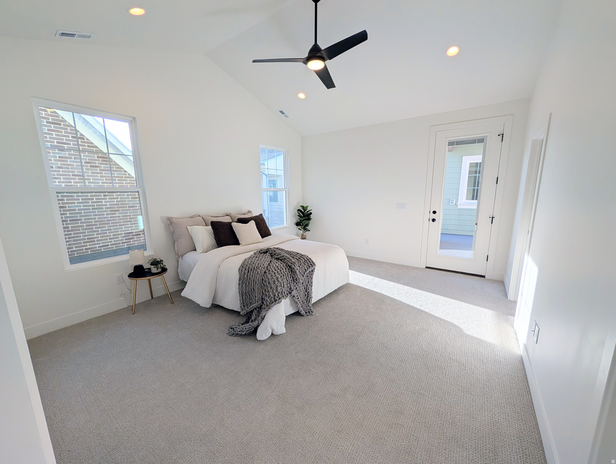 DAYBREAK - Residential
