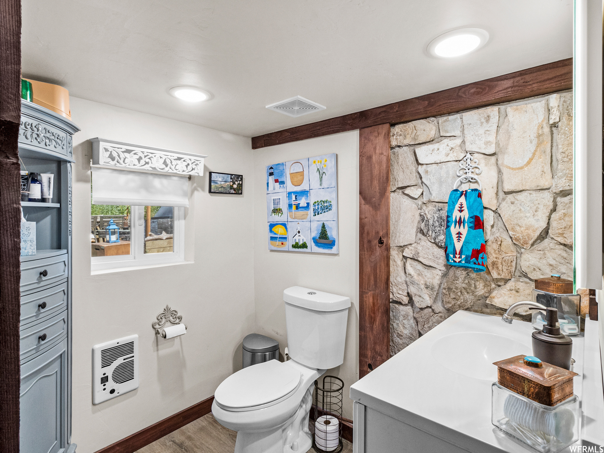 HIDDEN LAKE SUBDIVISION - Residential