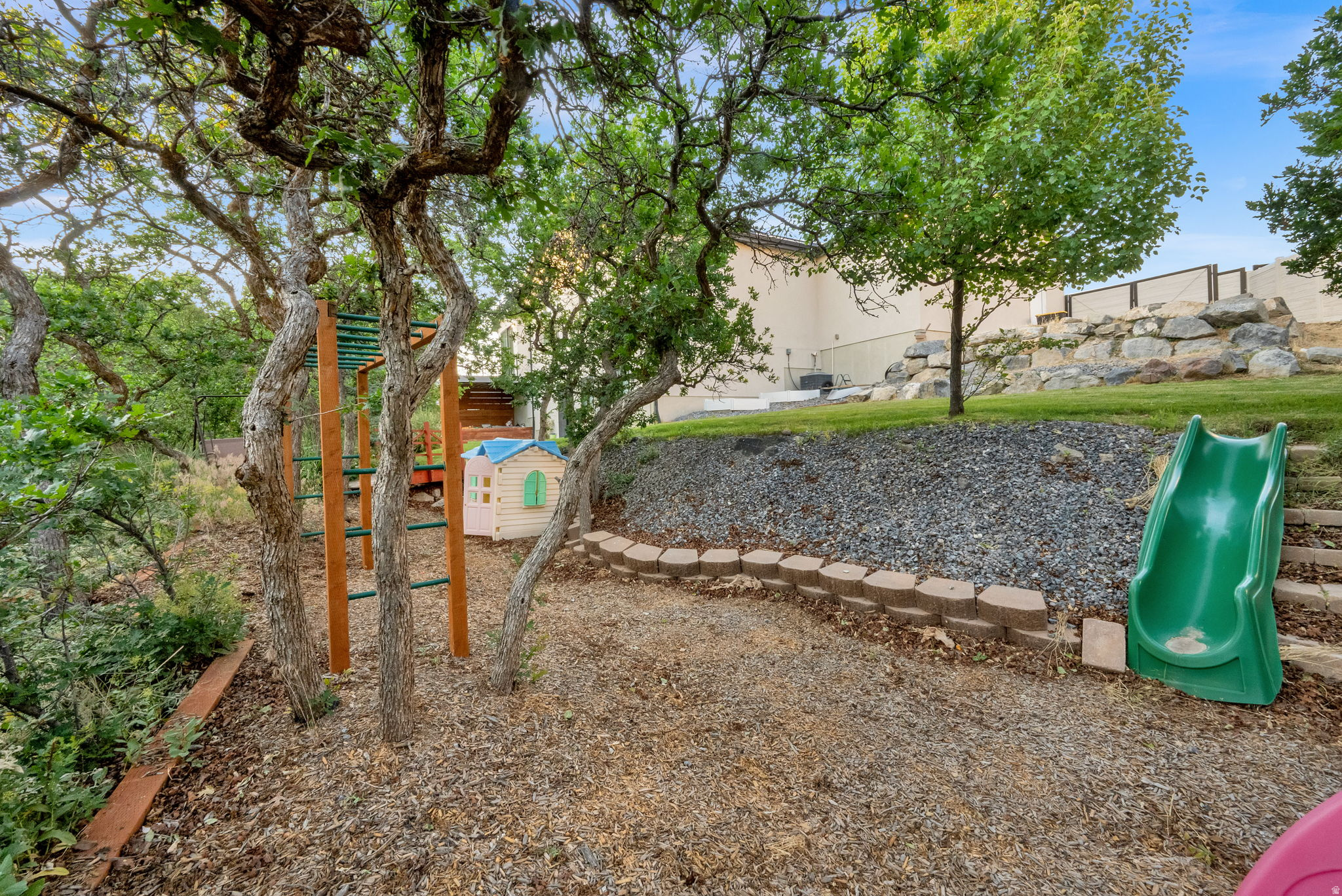 SKYE ESTATES - Residential