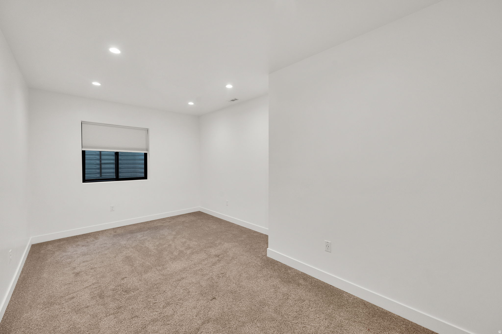 SKYE ESTATES - Residential