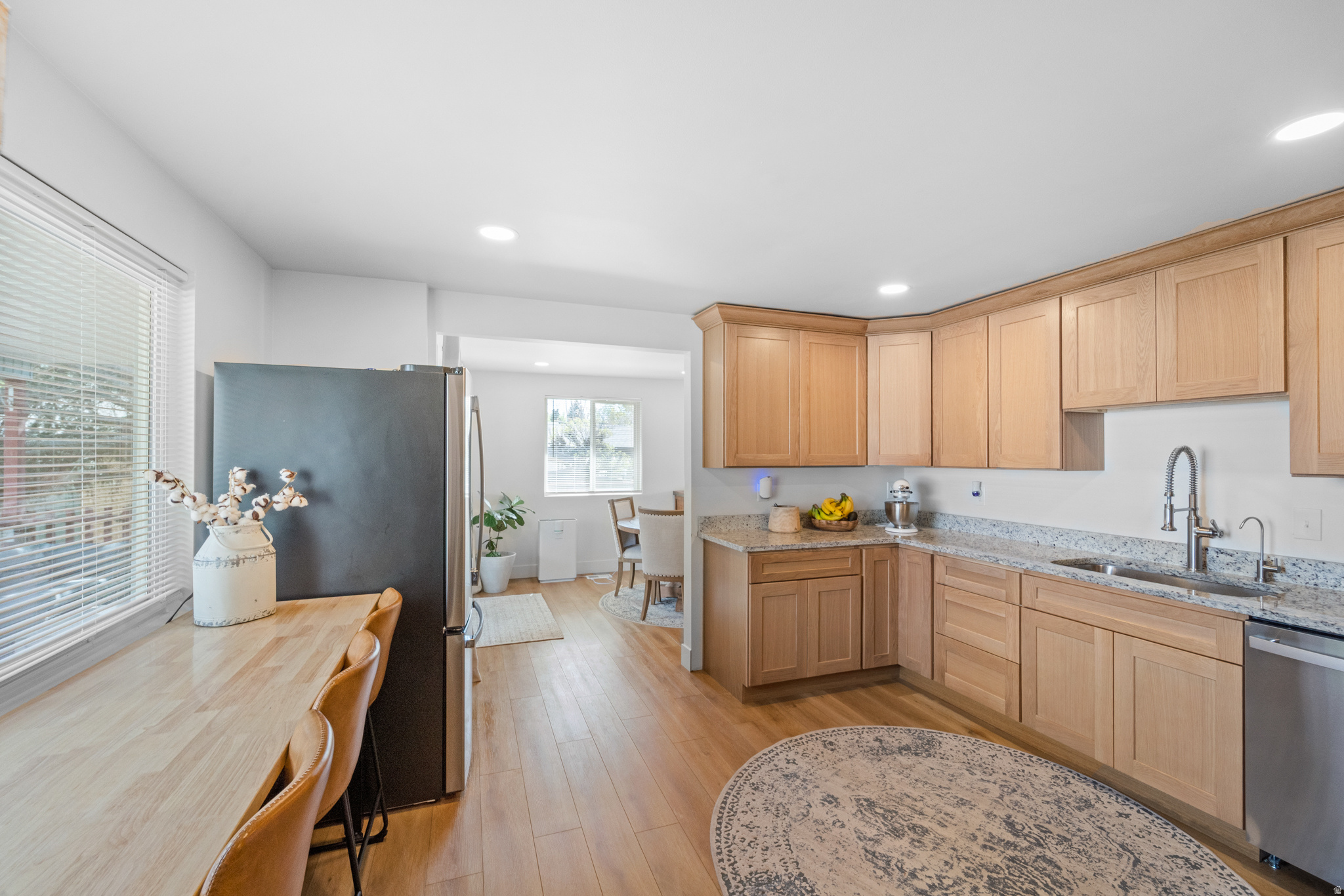 PONDORAY PARK - Residential