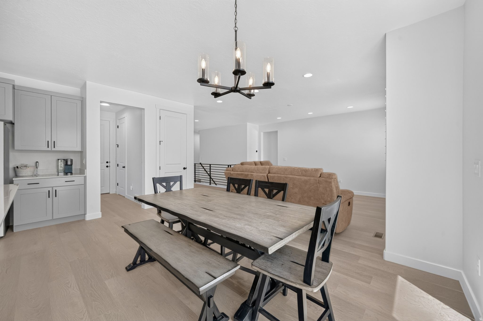 TANNER FLATS 23 - Residential