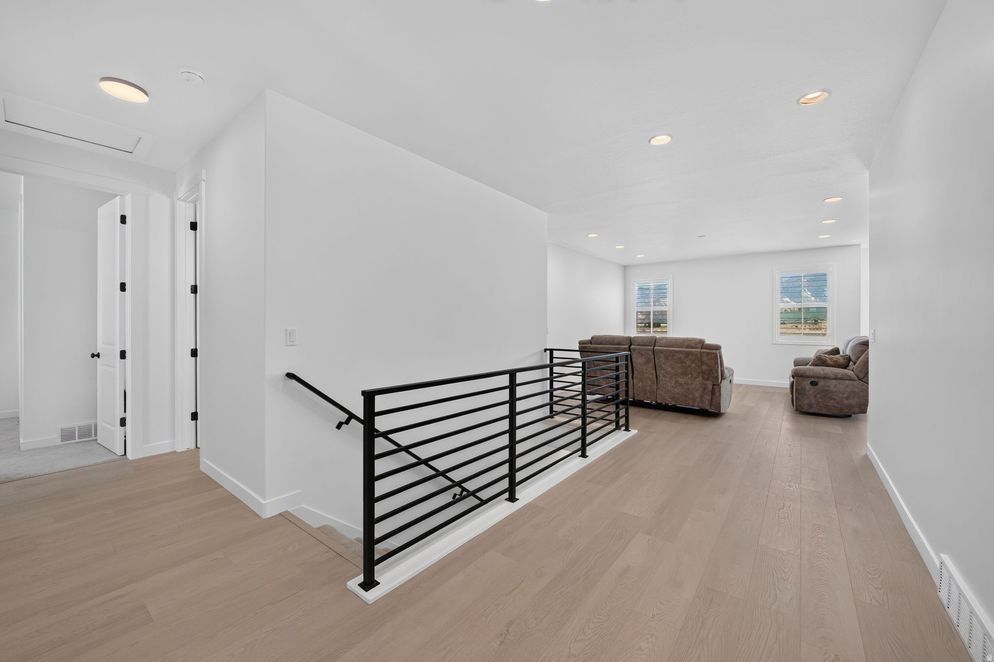 TANNER FLATS 23 - Residential