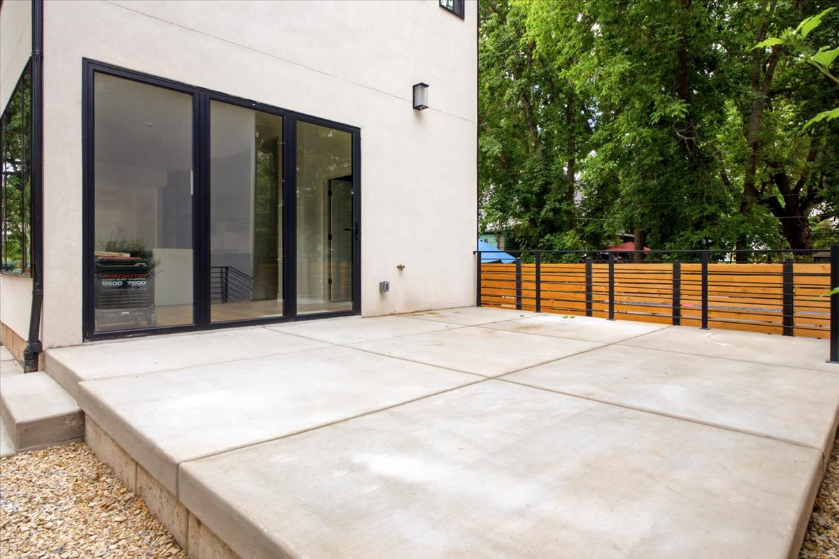 HAMPTONS - Residential